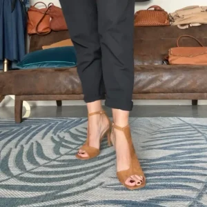 Tronchetto spuntato in ecocamoscio