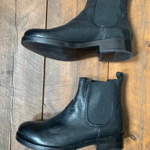 Beatles in vera pelle