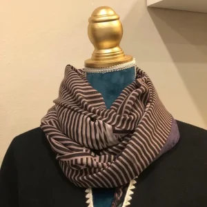 Foulard fantasia geometrica