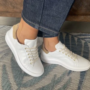 Sneakers in vera pelle suola rialzata