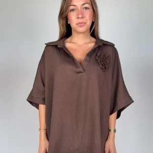 Blusa Over con fiore