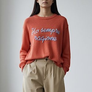 Maglia donna in filo di cotone arancione con scritta