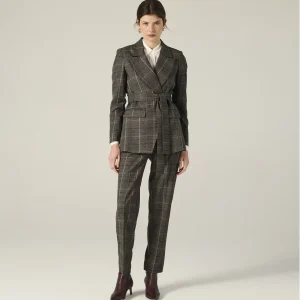 Manila Grace Giacca Sartoriale Con Nodo In Vita G138PQMG603