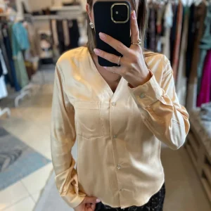 Camicia in raso con taschino