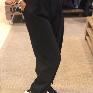 Pantalone MARTY con bottoncino alla caviglia