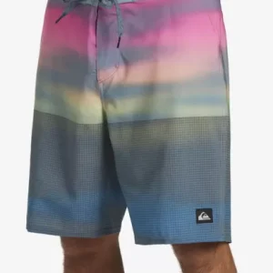Quiksilver Highline Straight Leg 19″ Boardshorts da Uomo