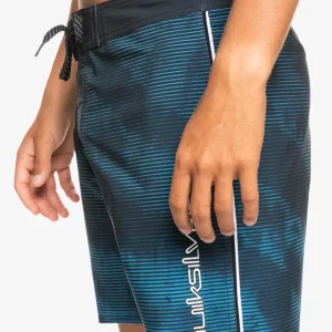 Quiksilver Surfsilk Massive 17″ – Boardshort da Uomo