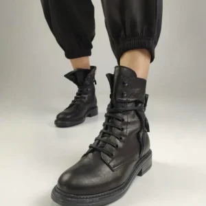 Anfibio classico in vera pelle